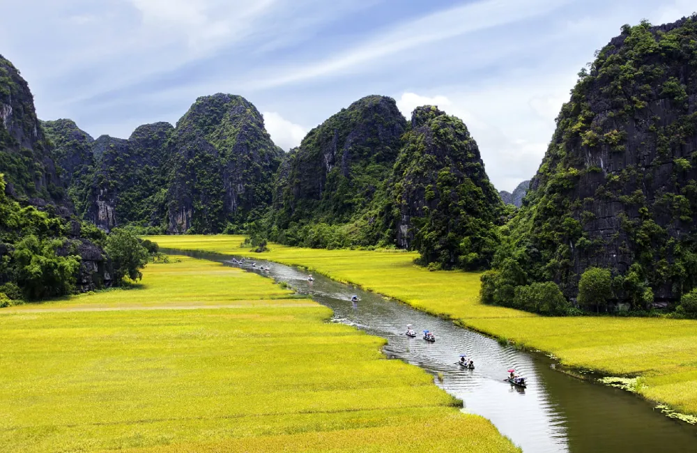 9 Days Le Tonkin Highlights