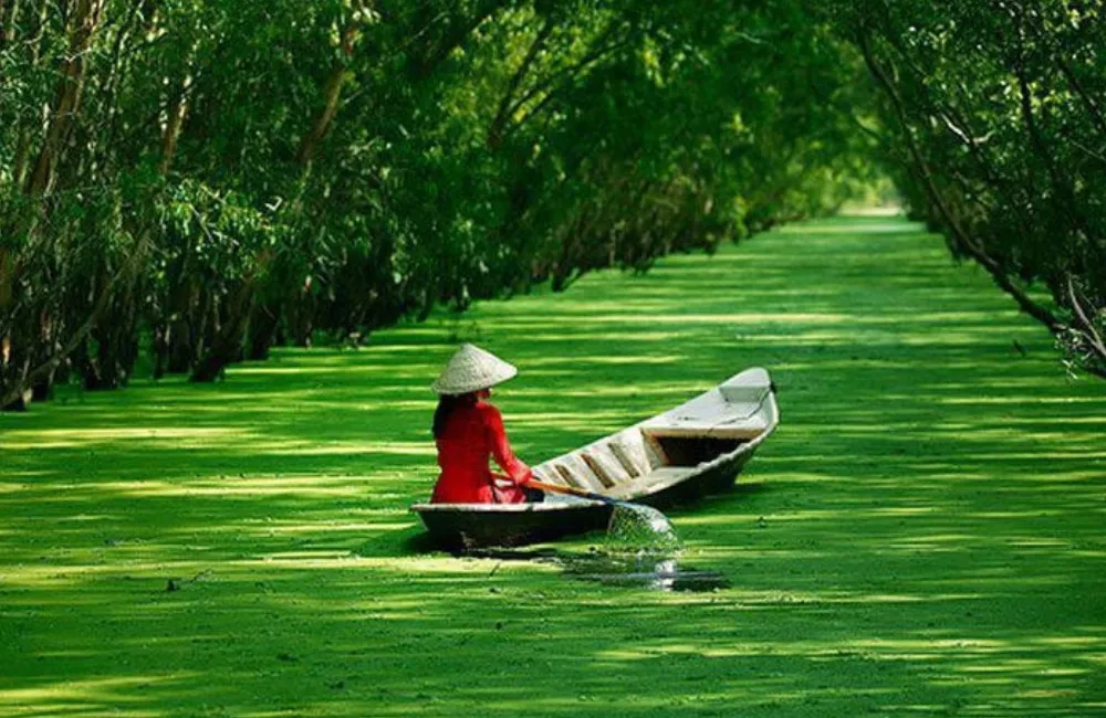 The Majestic Mekong to Angkor Legacy